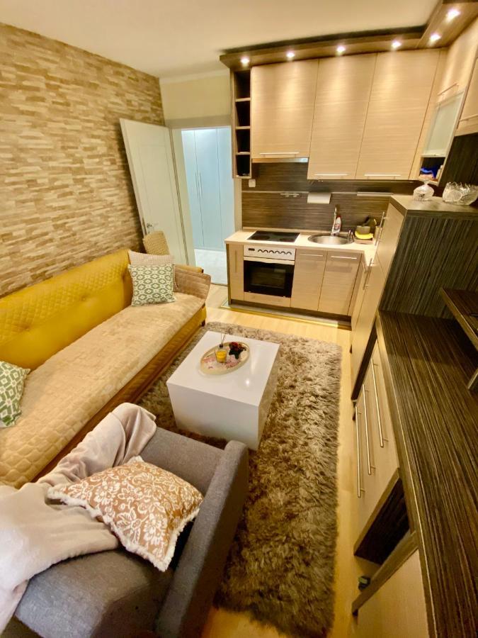 Santa Barbara Apartment Belgrad Exterior foto