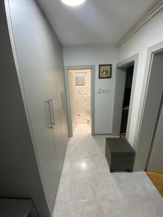 Santa Barbara Apartment Belgrad Exterior foto